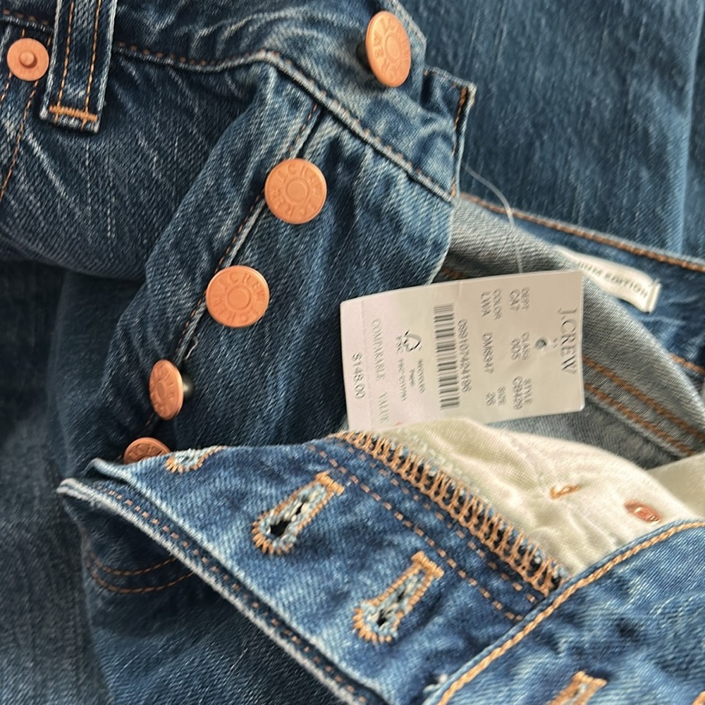 J crew 
26
High rise straight 
NWT